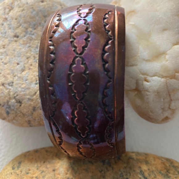 “HOST PICK” Vintage Copper Cuff Bracelet Signed - Picture 3 of 7